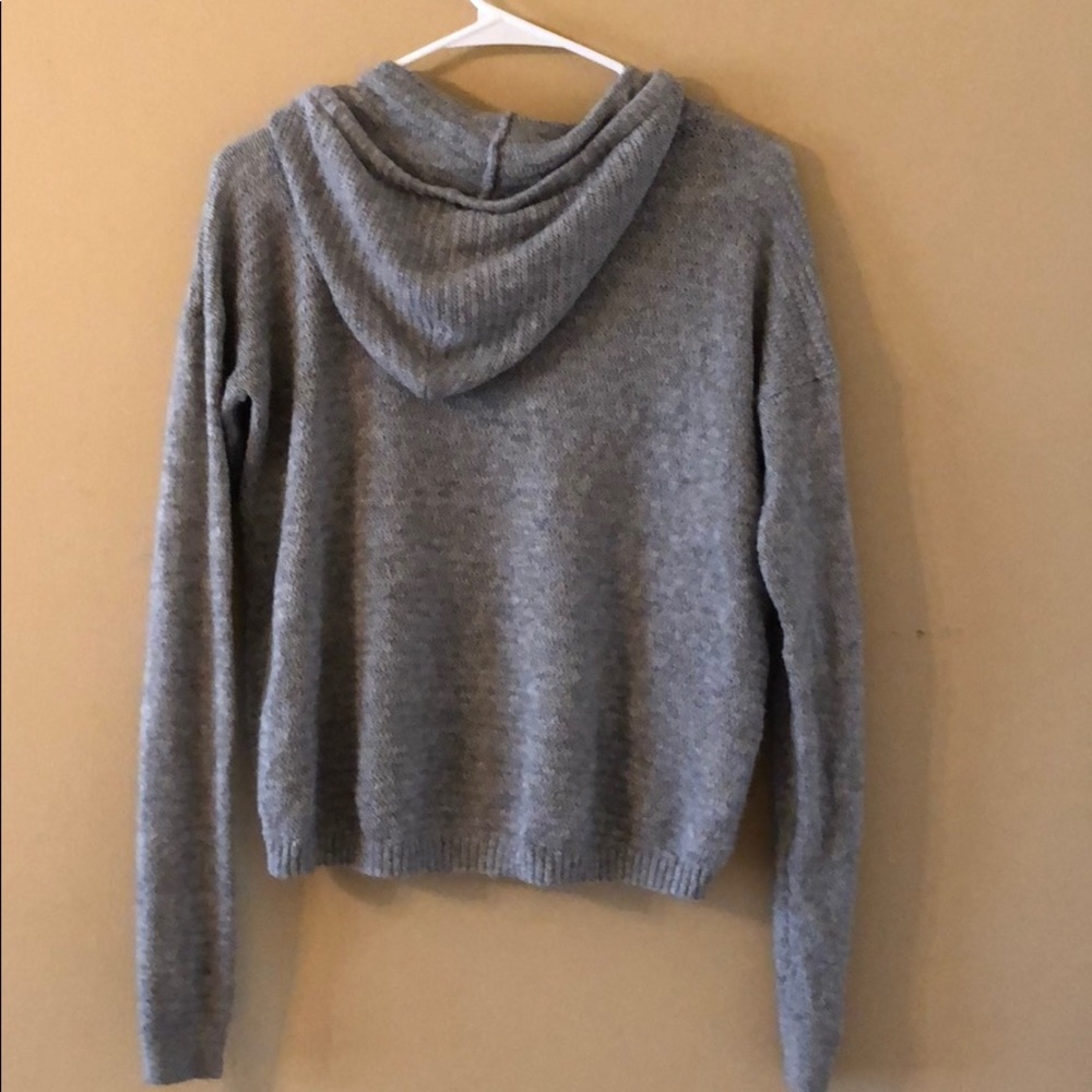 Sweater - Picture 4 of 4